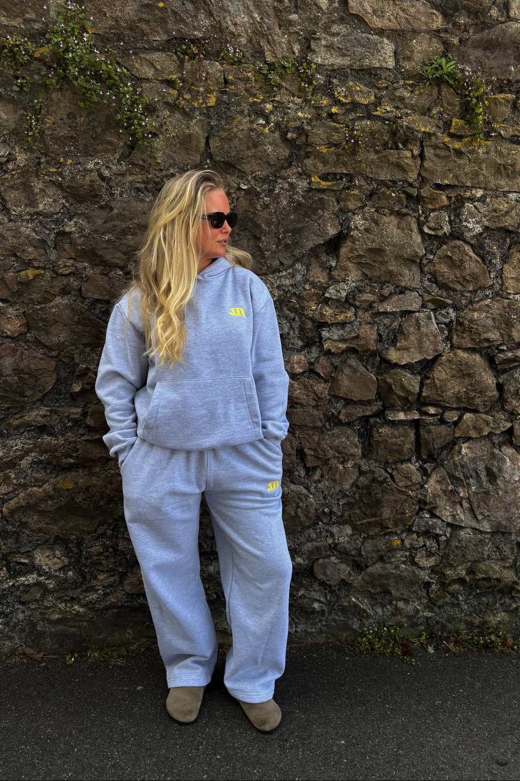 GREY JOGGERS
