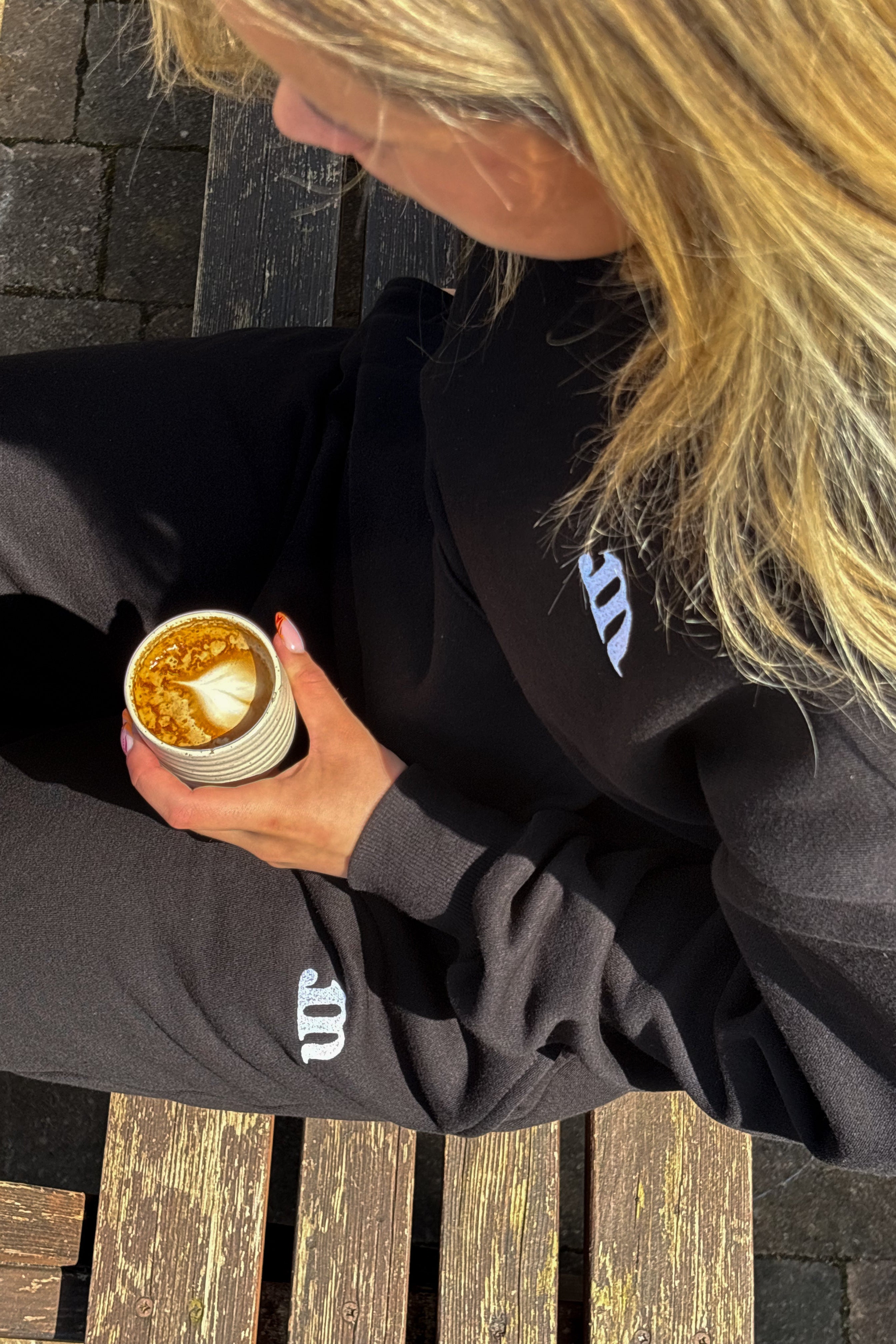 BLACK JOGGERS